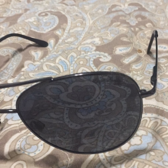 English Laundry Clive model sunglasses - Picture 2 of 5